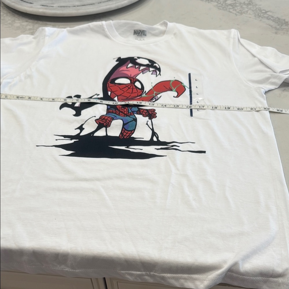 Marvel White Graphic T-Shirt for Men - Picture 6 of 7